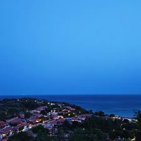 Mari Pintau Holiday home